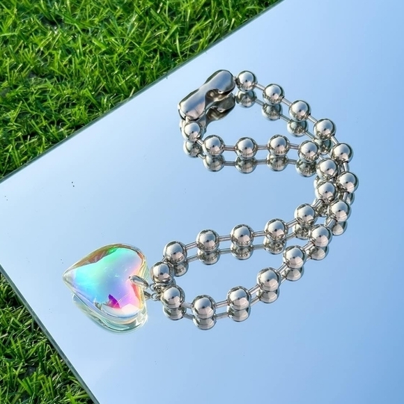 NEW Silver Metal Bead Ball Iridescent Heart Choker Charm Pendant - Picture 1 of 12